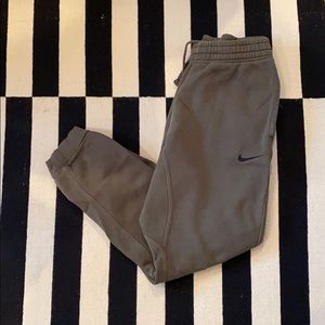 Nike jogger sweatpants dark green